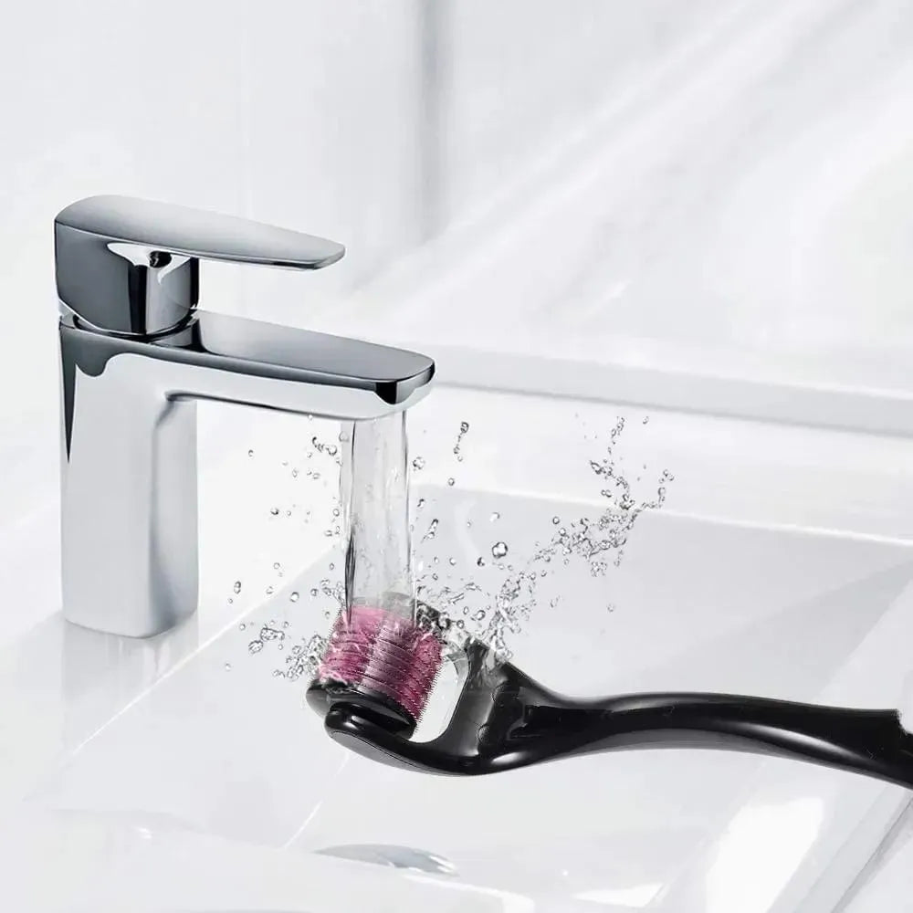 Facial Derma Roller – Easy-to-Clean Skin Care Tool