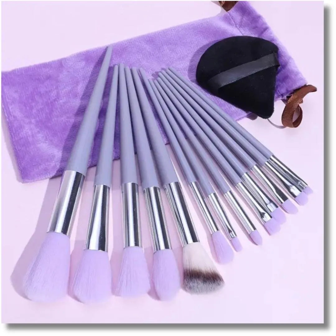 Reusable Makeup Brush Set – Perfect for Blending & Practicing