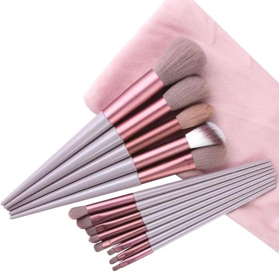 Reusable Makeup Brush Set – Perfect for Blending & Practicing