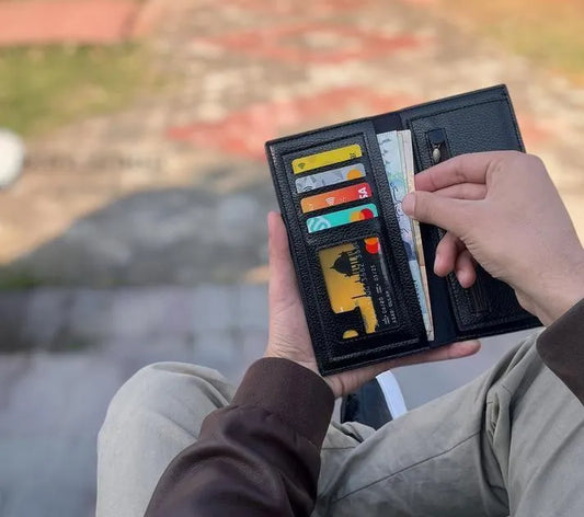 Men’s Leather Wallet – Classic Everyday Style