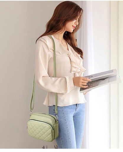 Chic Embroidery Crossbody Bag – Stylish &amp; Elegant